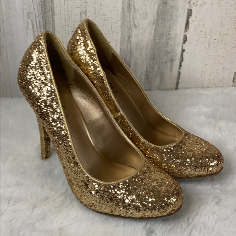 Candie’s Carachell Golden Chunky Glitter Heels 8M